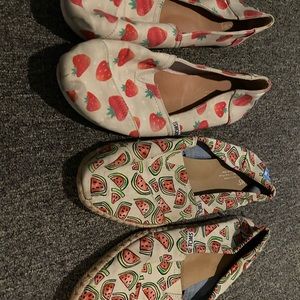 Strawberry and watermelon Tom’s size 10